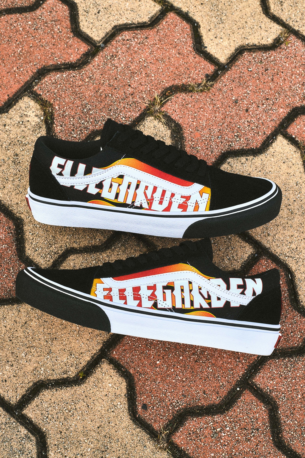 「VANS × ELLEGARDEN」の「OLD SKOOL」。