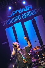 YOSUKE（Vo）（撮影：鳥居洋介）