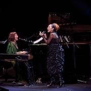 矢野顕子が年末恒例「さとがえる」で大好きなYMOカバー、MISIAの夢叶えるデュエットも