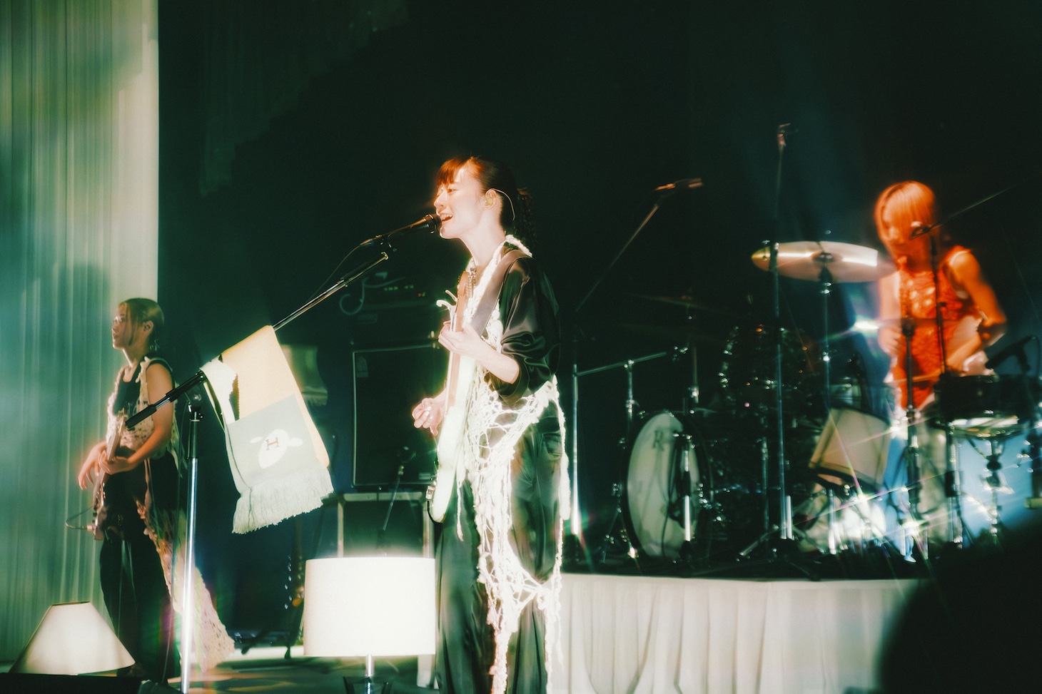 羊文学（Photo by Daiki Miura）