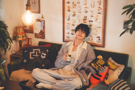 「吉澤要人ファースト写真集 ナニモノ」先行カット