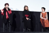 左から一龍斎貞友、高山みなみ、田中真弓。