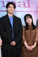 左から櫻井海音、齊藤なぎさ。