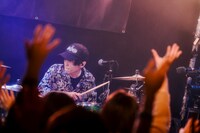 大野宏二朗（Dr  / リアクション ザ ブッタ）（撮影：松本いづみ）