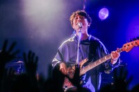 佐々木直人（B, Vo  / リアクション ザ ブッタ）（撮影：松本いづみ）