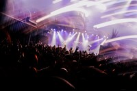 リアクション ザ ブッタ（撮影：松本いづみ）