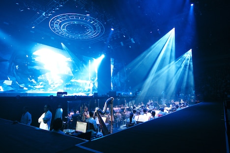 椎名林檎「（生）林檎博'24 -景気の回復-」の様子。（撮影：太田好治）