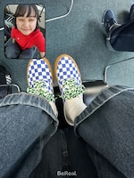 サバシスター・なちの「VANS 青チェックのやつ」。