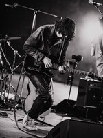 河西“YONCE”洋介（Vo, G）（Photo by Kippei）