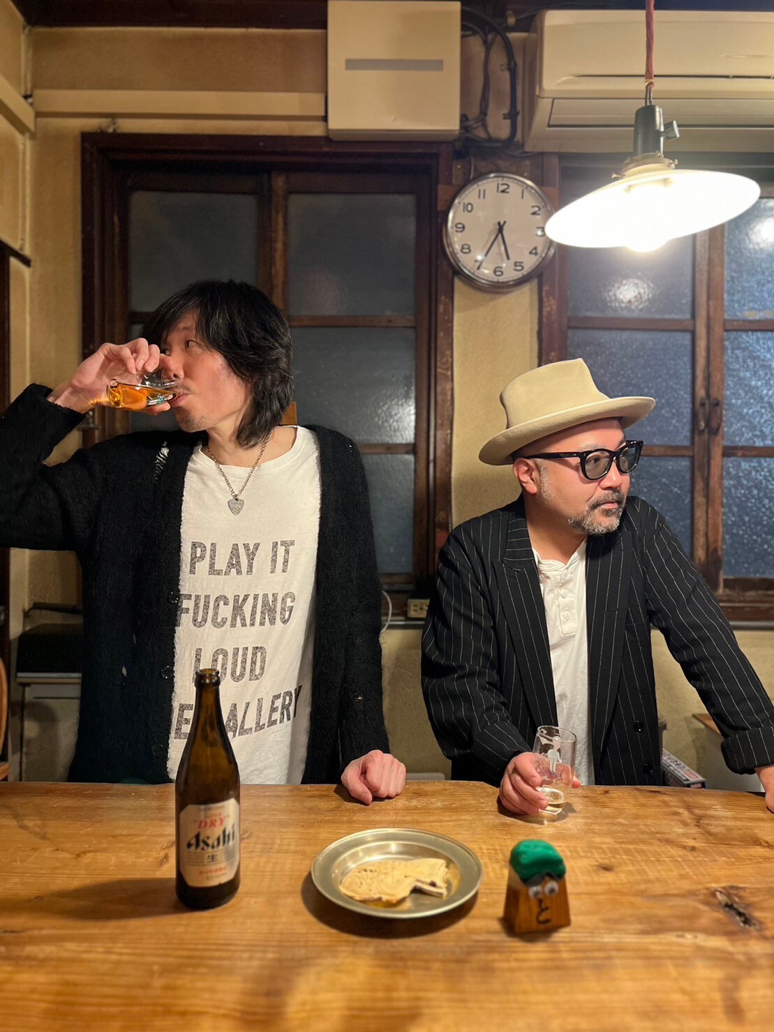 GOING UNDER GROUND松本素生とウエノコウジの新ユニット、ライブバーやパブ巡る