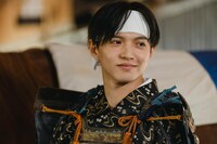 ドラマ「風のふく島」場面写真 (c)「風のふく島」製作委員会