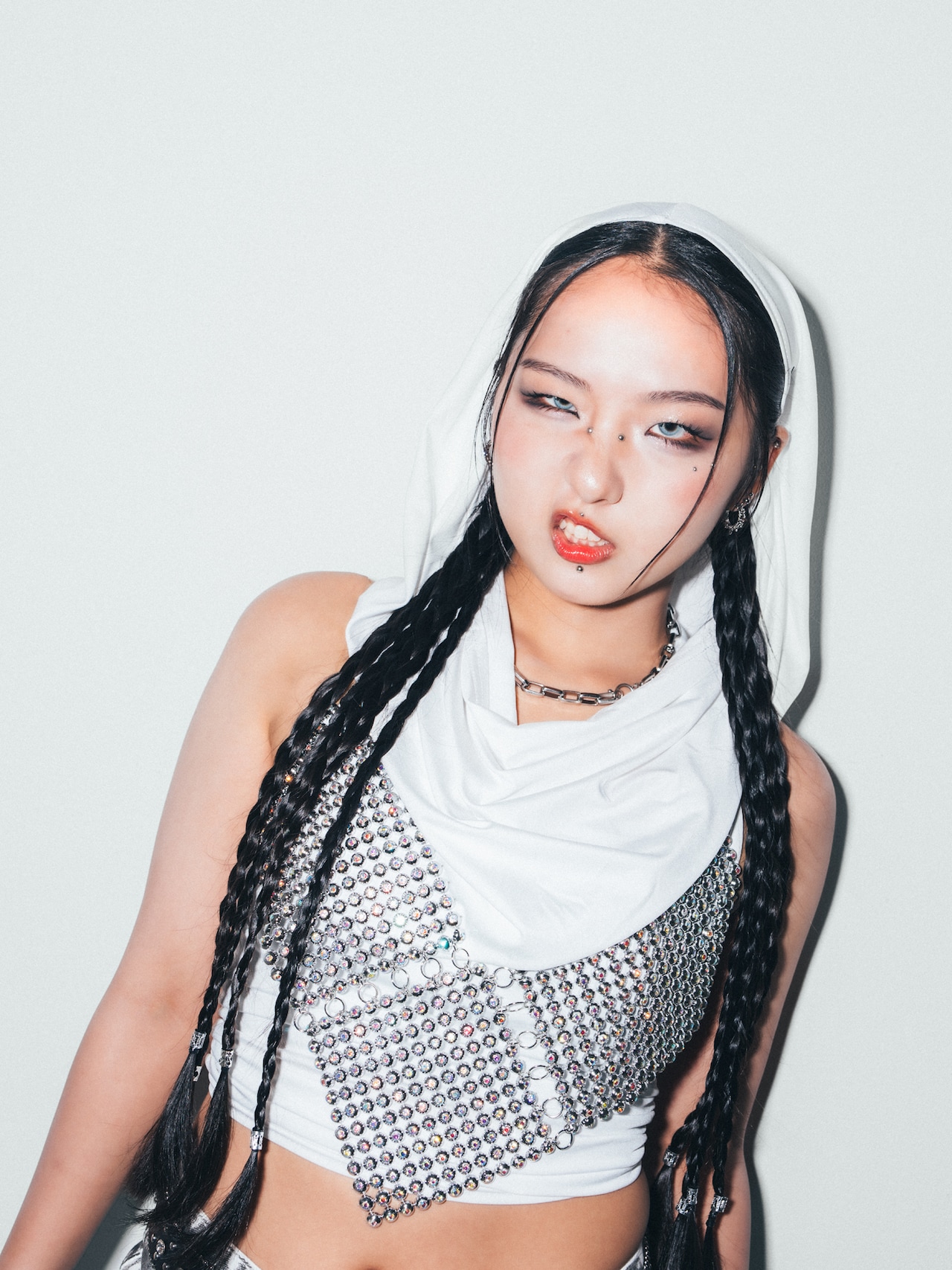 CHIKA [画像・動画ギャラリー 2/12] - 音楽ナタリー