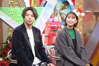 増田貴久（NEWS）と玉井詩織（ももいろクローバーZ）。(c)日本テレビ