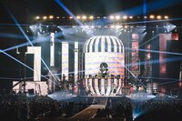 新しい学校のリーダーズ「NIPPON Calling Tour 2024」東京・国立代々木競技場第一体育館公演の様子。（撮影：マッサン）