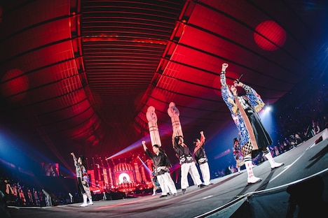 新しい学校のリーダーズ「NIPPON Calling Tour 2024」東京・国立代々木競技場第一体育館公演の様子。（撮影：マッサン）