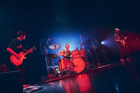 Cosmostudio loves 伊地知潔（撮影：山川哲矢）