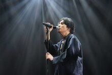 12月15日に行われた「渋谷すばる LIVE TOUR 2024『Lov U』」上海红石中心 RED ROCK公演の様子。