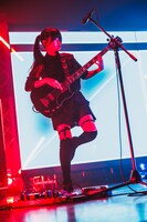 朱李（B）（撮影：冨田味我）