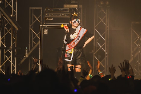 12月22日が誕生日の朱李（B）。（撮影：冨田味我）