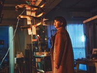 映画「ファーストキス　1ST KISS」のワンシーン。 (c)2025「1ST KISS」製作委員会