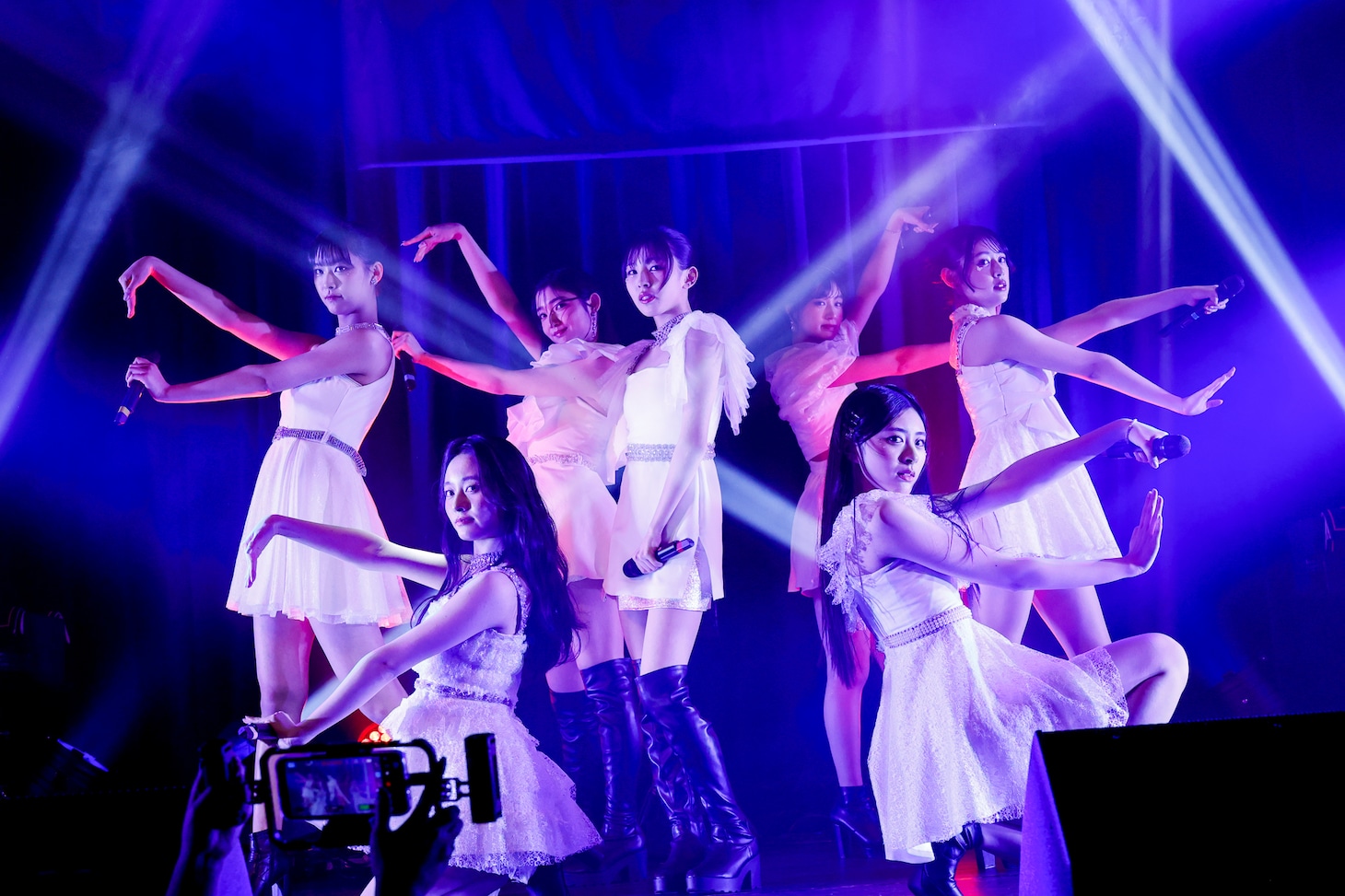 12月21日に開催された「MISS MERCY 4th ONEMAN LIVE『MERRY MERRY MERCY』」の様子。