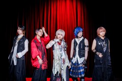 DaizyStripper「少し長い夏休みに入ります」と宣言、活休前に結成18周年ツアー開催