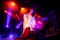 志磨遼平（Vo, G）（撮影：森好弘）