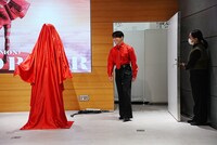 会場に現れた西川貴教。