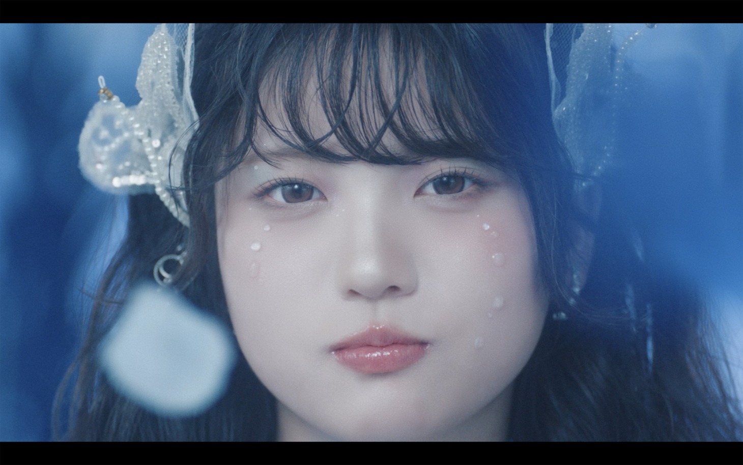 ファントムシータ「HANAGATAMI」ミュージックビデオより。