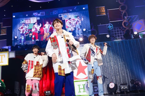 左からNAOYA、REI、KENSHIN。（撮影：笹森健一）