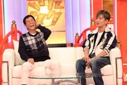 左から明石家さんま、木村拓哉。(c)フジテレビ