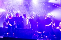 氣志團のライブの様子。（撮影：曽我美芽）