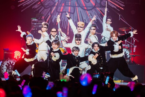 氣志團のライブの様子。（撮影：曽我美芽）