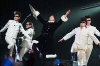 氣志團のライブの様子。（撮影：曽我美芽）