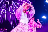 WATWINGのライブの様子。（撮影：曽我美芽）