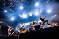 go!go!vanillas（撮影：河上良）