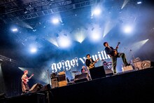 go!go!vanillas（撮影：河上良）