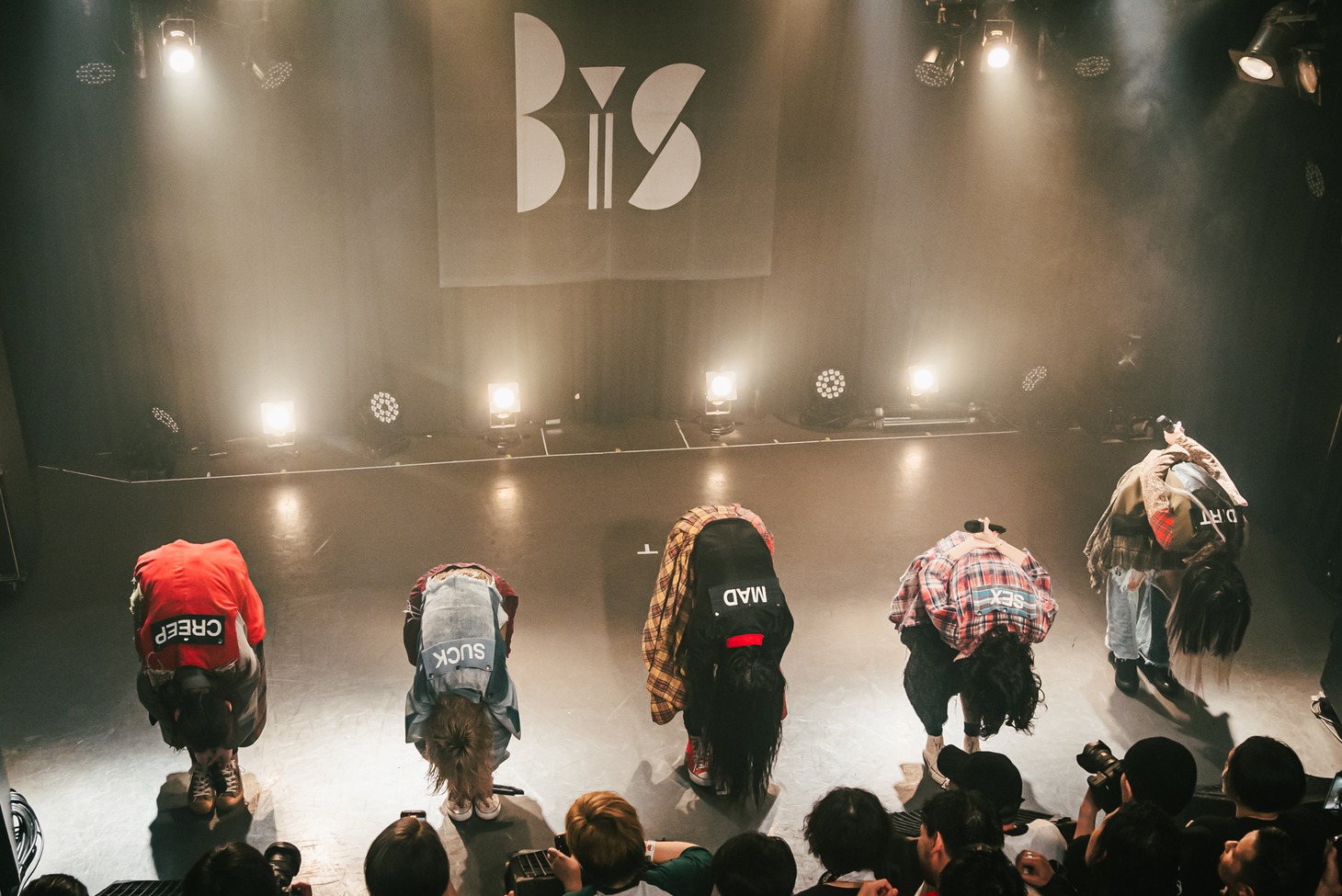 BiS