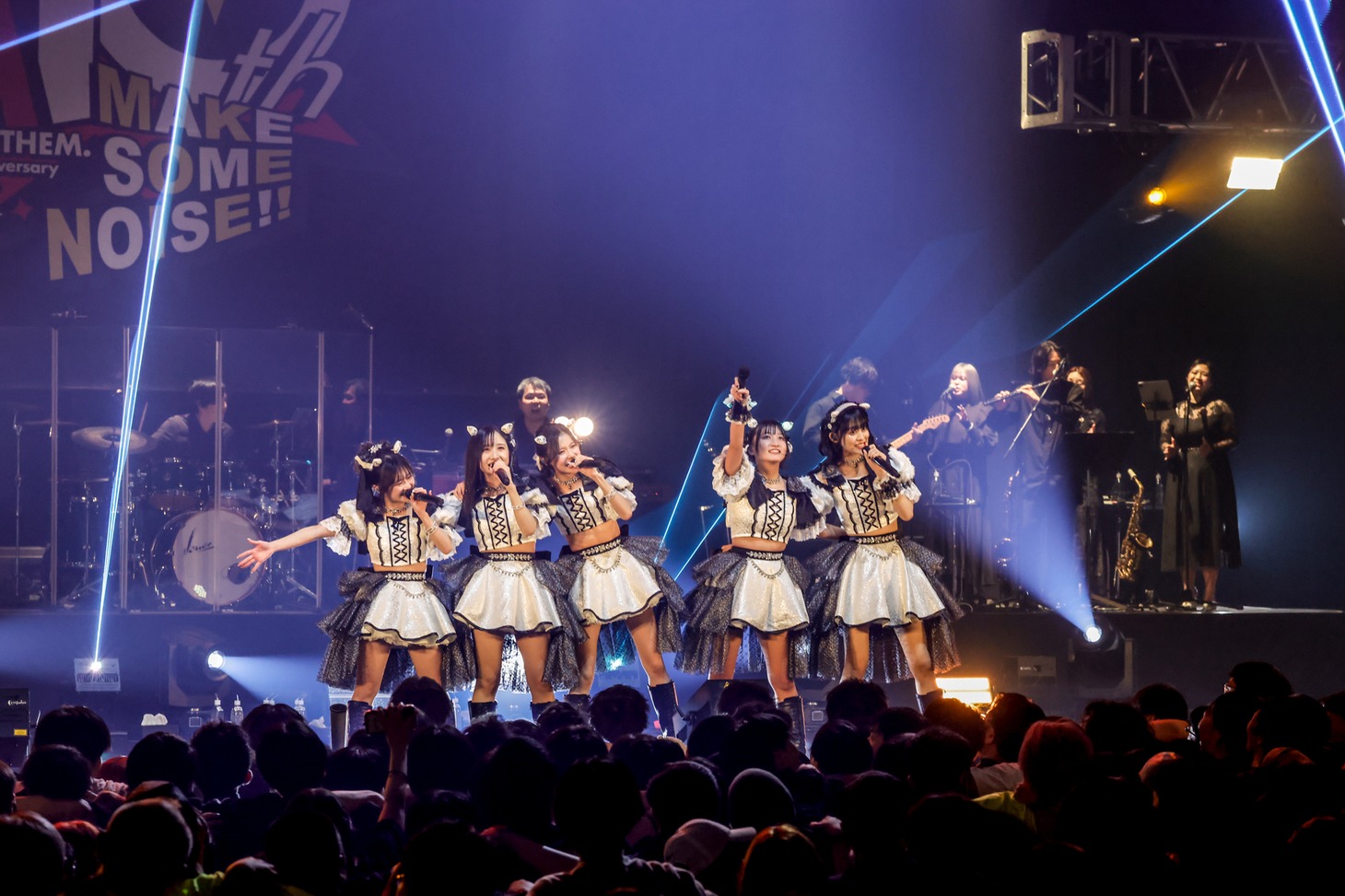 「Devil ANTHEM. 10th Anniversary ONE MAN LIVE『Miraculous Trajectory～すべてが奇跡だった～』」の様子。（撮影：笹森健一）
