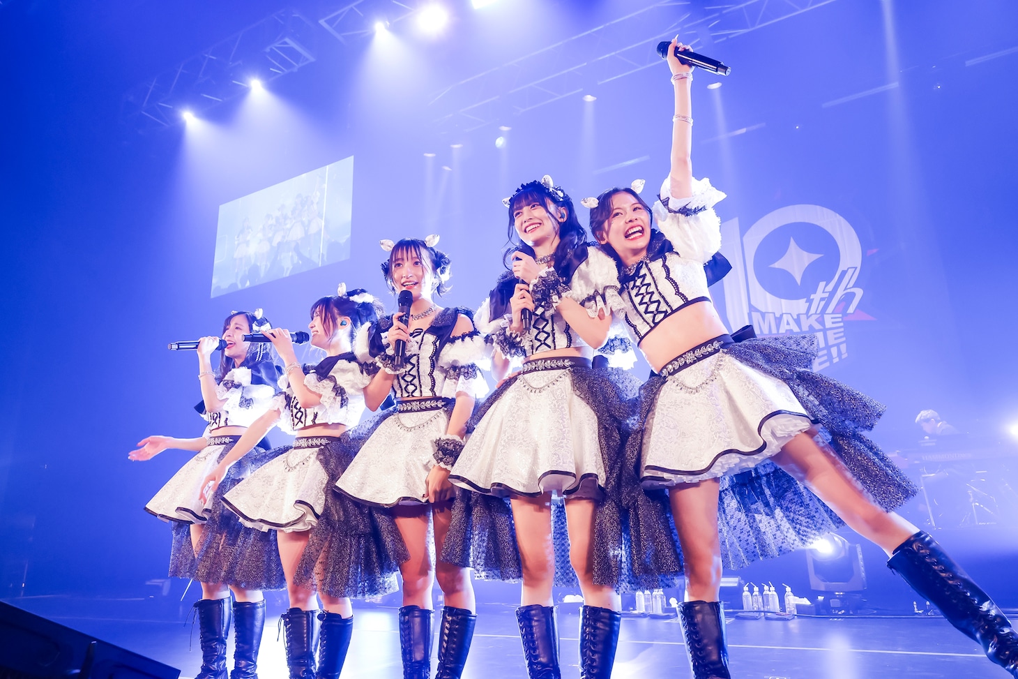 「Devil ANTHEM. 10th Anniversary ONE MAN LIVE『Miraculous Trajectory～すべてが奇跡だった～』」の様子。（撮影：笹森健一）