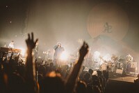 ハナレグミ「ホールでGOOD DAY」東京公演の様子。