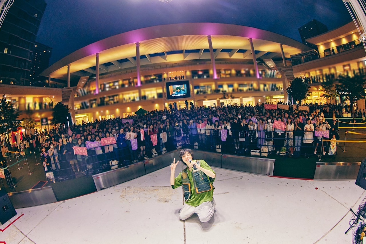 「凡才」発売記念イベントで大勢のファンと対面したimase。