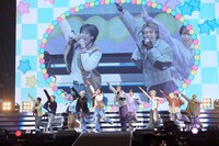 「最上級にかわいいの！」をカバーするBUDDiiS。