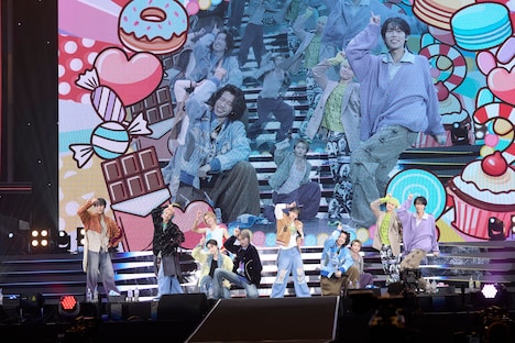 「最上級にかわいいの!」をカバーするBUDDiiS。