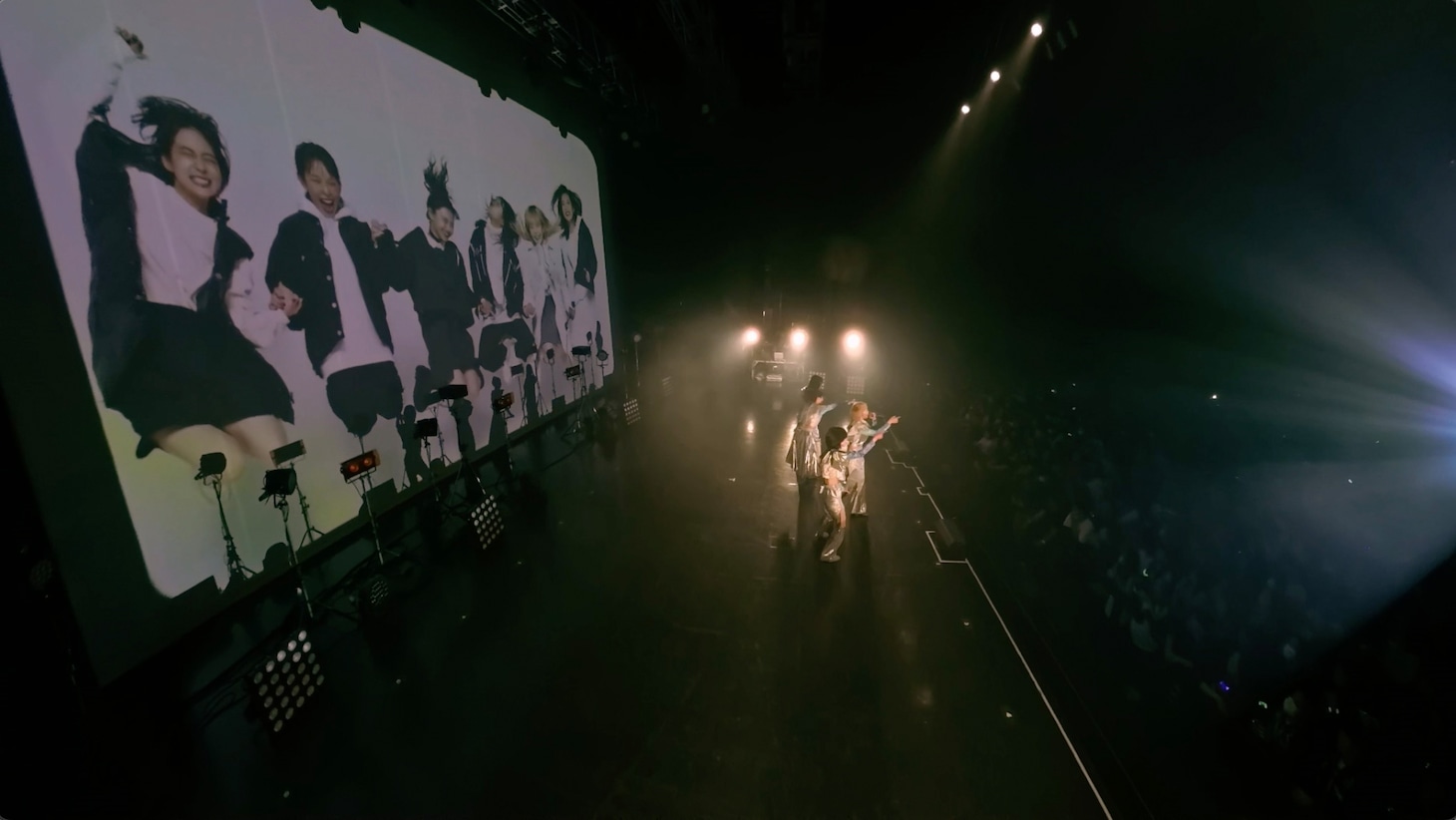 「ExWHYZ / ドラマ【TOUR2024 'HOPE' Final at Zepp DiverCity 20241227】」より。
