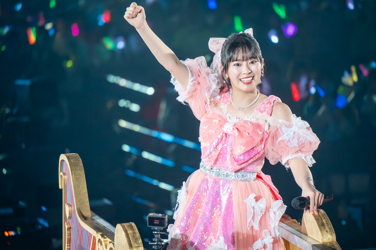 坂井仁香
