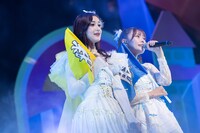 左から安杜羽加、葉月結菜。