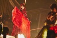 浜崎あゆみ（撮影：嘉茂雅之、高浜栄蔵、山辺学）