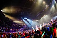 TEAM SHACHI「決戦の鯱詣2025 ～ポジティブ・エキサイティング・ソウル・ライブ」の様子。（撮影：笹森健一）