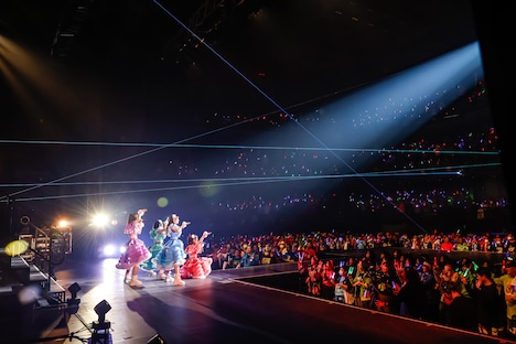 TEAM SHACHI「決戦の鯱詣2025 ～ポジティブ・エキサイティング・ソウル・ライブ」の様子。（撮影：笹森健一）